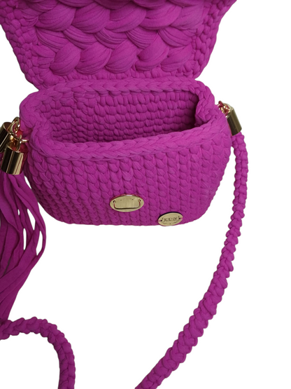 Bolso en trapillo pluma ligero. Pequeño bolso elegante y ligero.