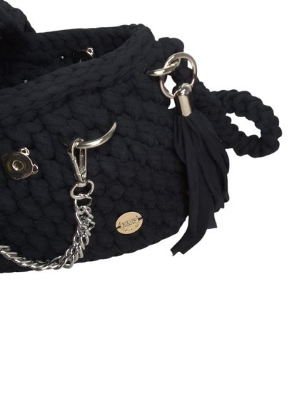 Bolso elegante negro hecho a mano